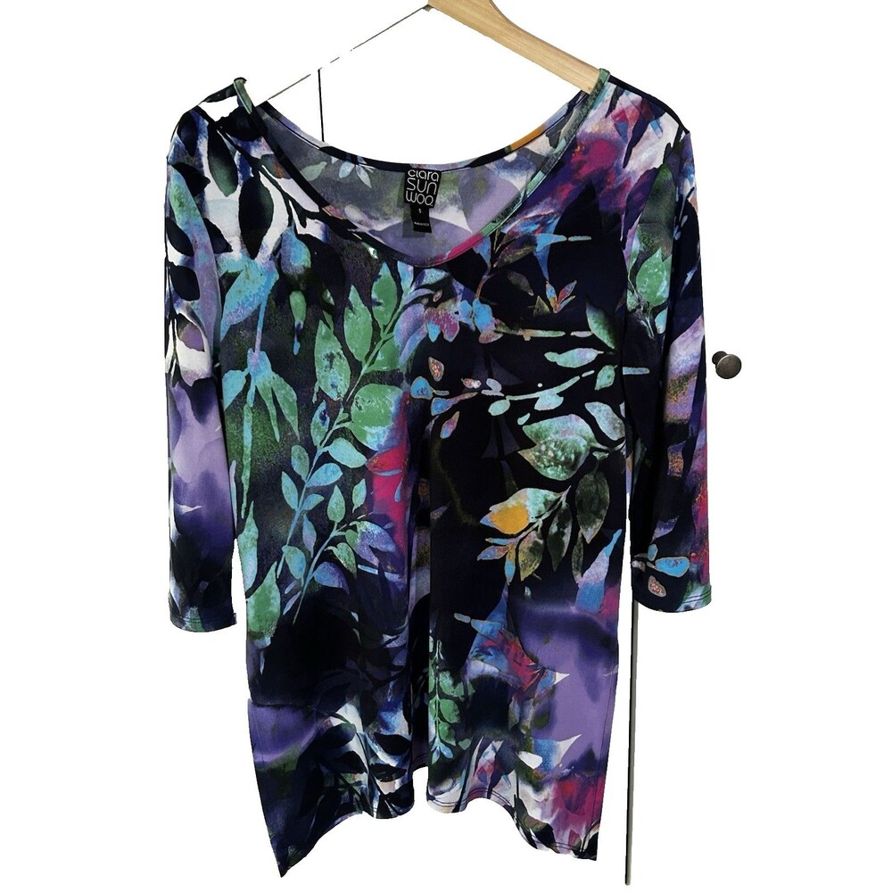 Clara Sun Woo Top Size Small Floral Print Asymmetric Hem V-Neck Side Slit
